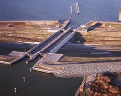 Krabbersgat_naviduct,_Enkhuizen,_Netherlands-2